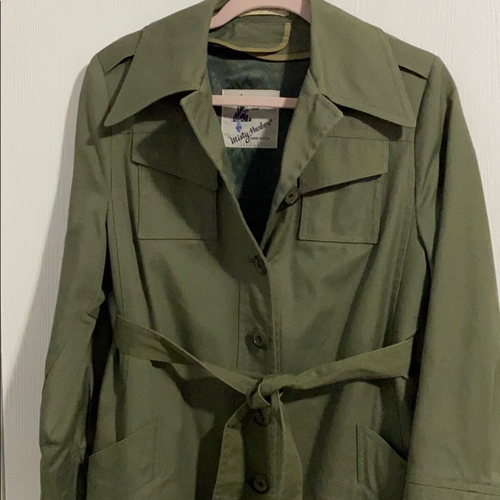 Coat - Picture 3 of 3